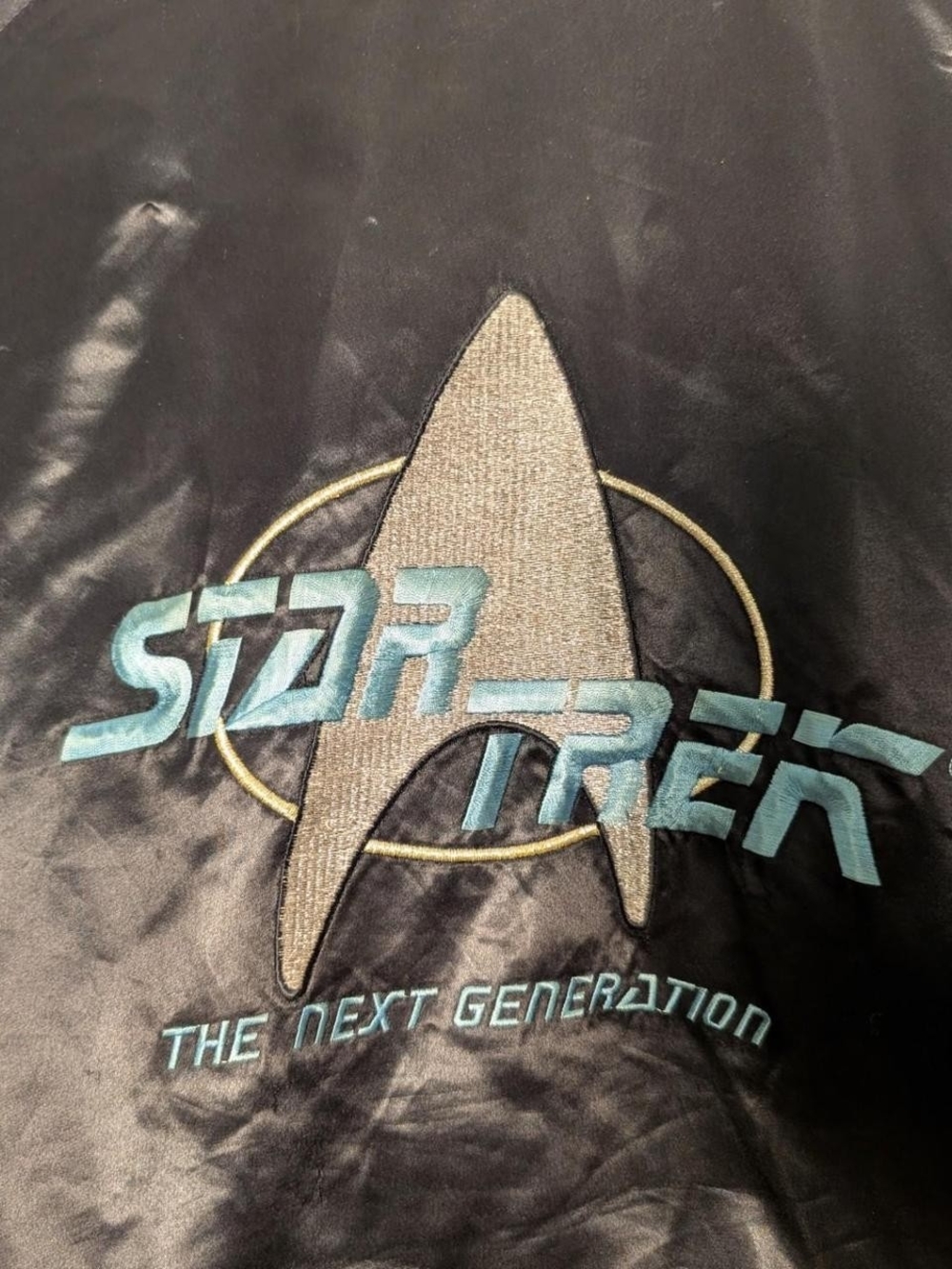 Vintage Star Trek: The Next Generation satin bomber jacket - Picture 3 of 8